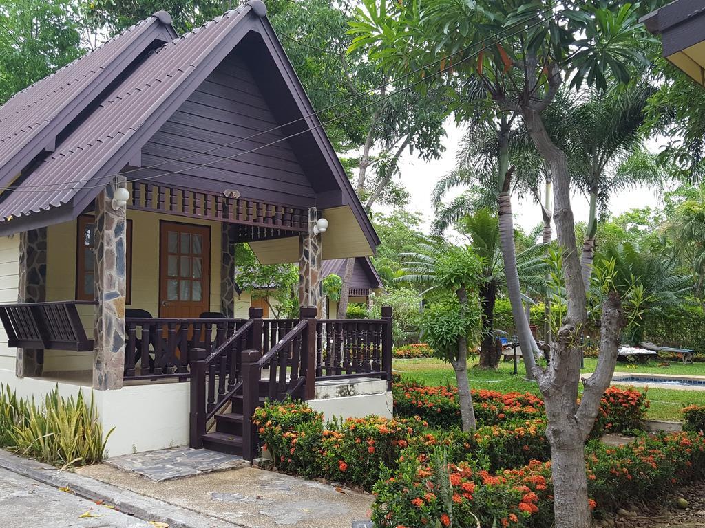 Prachuap Garden View Resort Prachuap Khiri Khan Esterno foto